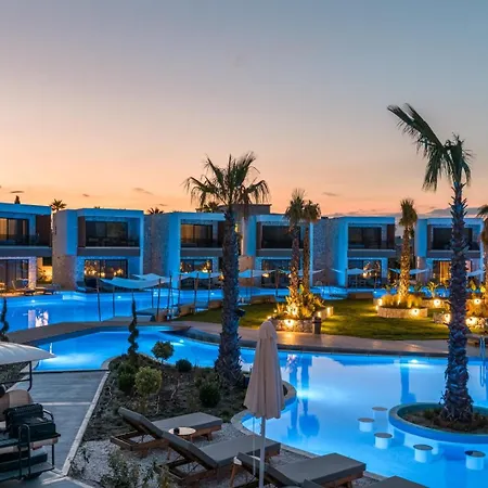 Anna Island Hotel *