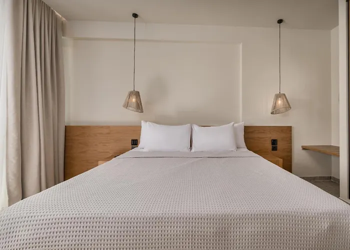 Anna Island Pefkochori