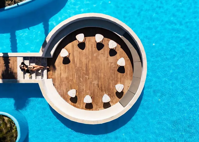 Anna Island Hotel Pefkochori