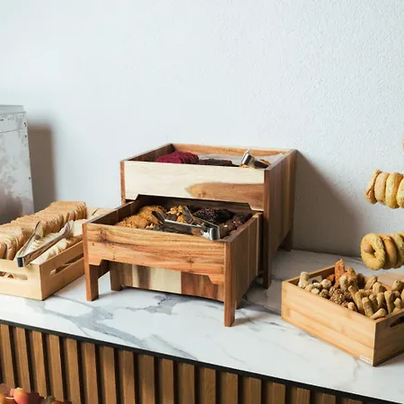 Anna Island Szálloda *