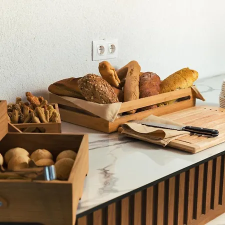 Anna Island * Pefkohóri